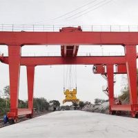 長(zhǎng)春抓斗門(mén)式起重機(jī)