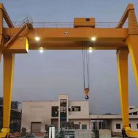 大型起重機